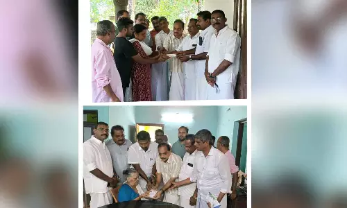 സൗദിയിൽ വാഹനാപകടത്തിൽ മരണപ്പെട്ട ഗോപകുമാറിന്റെ കുടുംബത്തിന് സഹായം കൈമാറി സൗദിയിൽ വാഹനാപകടത്തിൽ മരണപ്പെട്ട ഗോപകുമാറിന്റെ കുടുംബത്തിന് സഹായം കൈമാറി