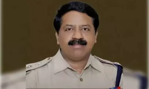 എഐജി അശ്ലീല സന്ദേശം അയച്ചെന്ന പരാതി; വനിത പൊലീസ് ഉദ്യോഗസ്ഥരുടെ മൊഴി രേഖപ്പെടുത്തി