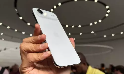 17 കൂട്ടത്തിലെ കൊമ്പൻ: പ്രോക്കും മാക്‌സിനും വെല്ലുവിളിയാകുക ഐഫോൺ എയർ