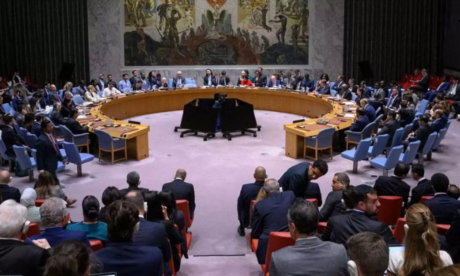 ദോഹയിലെ ആക്രമണം: ഇസ്രായേലിനെ ഒരിടത്തു പോലും പരാമർശിക്കാതെ അപലപിച്ച് യുഎൻ രക്ഷാസമിതി ദോഹയിലെ ആക്രമണം: ഇസ്രായേലിനെ ഒരിടത്തു പോലും പരാമർശിക്കാതെ അപലപിച്ച് യുഎൻ രക്ഷാസമിതി