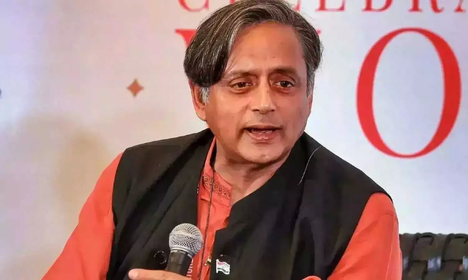 ‘അഴിമതിയുടെ കറയില്ലാത്തത് കൊണ്ടാണ് ജമാഅത്ത് വിജയിക്കുന്നത്’; ബംഗ്ലാദേശ് ധാക്ക യൂണിവേഴ്സിറ്റി തെരഞ്ഞെടുപ്പിൽ പ്രതികരണവുമായി ശശി തരൂർ