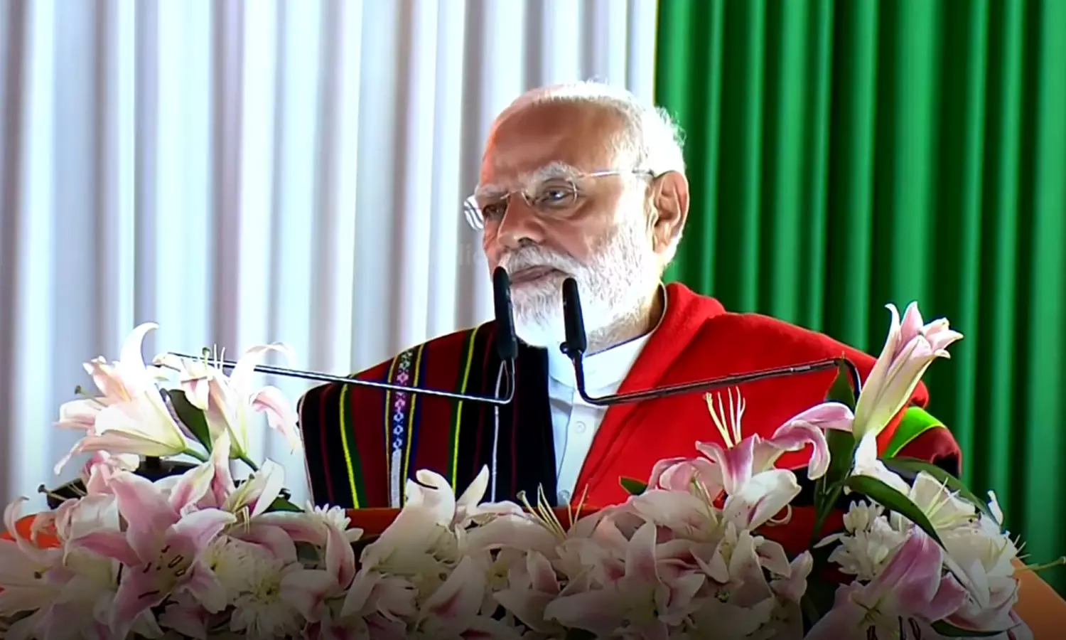 ആക്രമണങ്ങൾ മണിപ്പൂരിന്റെ സൗന്ദര്യം കെടുത്തി സംഘർഷബാധിത പ്രദേശങ്ങൾ സന്ദർശിച്ച് നരേന്ദ്ര മോദി