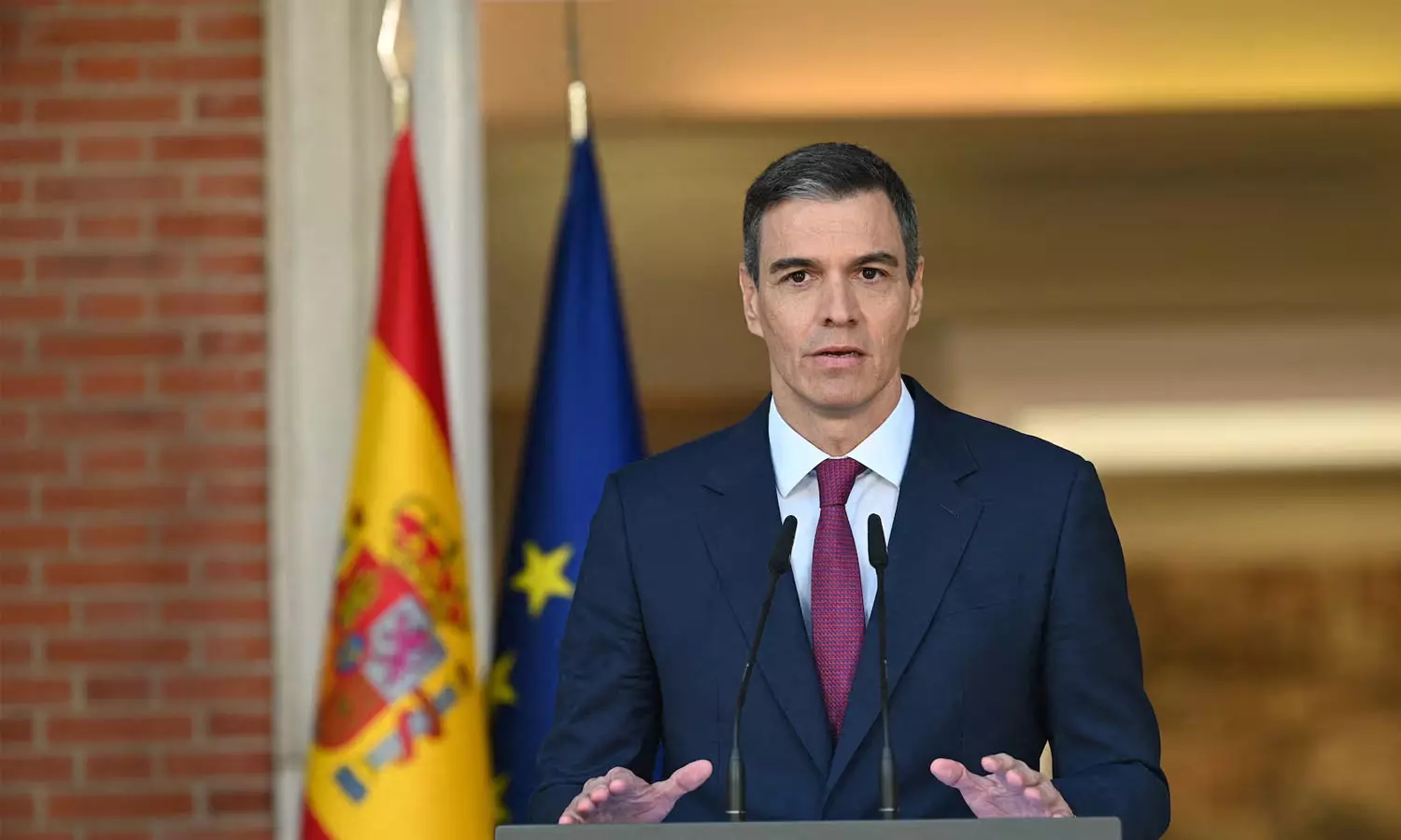 സ്പെയിനിൽ ആണവ ബോംബുകളില്ല പക്ഷേ ഇസ്രായേലിന്റെ വംശഹത്യയെ എതിർക്കുന്നത് അവസാനിപ്പിക്കില്ല സ്പാനിഷ് പ്രധാനമന്ത്രി പെഡ്രോ സാഞ്ചസ്