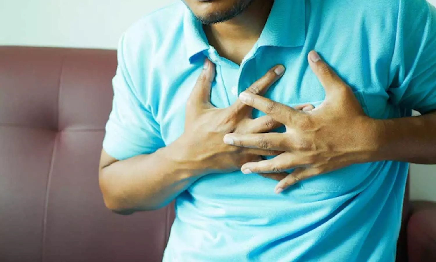 സിക്ക് ലീവ് ആവശ്യപ്പെട്ട് ബോസിന് മെസേജ് അയച്ചു; ലീവ് കിട്ടി 10 മിനിറ്റിനുള്ളില് മരണം സിക്ക് ലീവ് ആവശ്യപ്പെട്ട് ബോസിന് മെസേജ് അയച്ചു; ലീവ് കിട്ടി 10 മിനിറ്റിനുള്ളില് മരണം