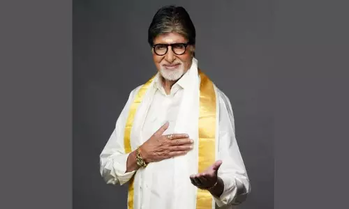 ഓണം കഴിഞ്ഞ് ഒരാഴ്ച കഴിഞ്ഞപ്പോൾ ആശംസയുമായി അമിതാഭ് ബച്ചൻ; പോയിട്ട് അടുത്ത വര്‍ഷം വാ എന്ന് മലയാളികൾ