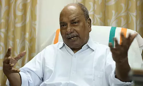 ശിവഗിരിയിൽ പൊലീസ് അതിക്രമം നടന്നിട്ടില്ല; എ.കെ ആന്റണി ആവശ്യപ്പെട്ട ജുഡീഷ്യൽ കമ്മീഷൻ റിപ്പോർട്ട് നിയമസഭാ വെബ്സൈറ്റിൽ