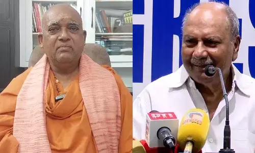 ശിവഗിരിയെ സംരക്ഷിക്കുകയാണ്  അന്നത്തെ സർക്കാർ ചെയ്തത്; എ.കെ ആന്റണിയെ പിന്തുണച്ച്  മഠാധിപതി സ്വാമി സച്ചിദാനന്ദ