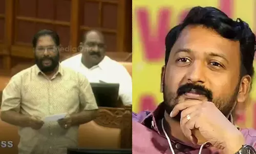 കാട്ടിലെ മാൻകൂട്ടങ്ങൾ പാവങ്ങൾ,നാട്ടിലെ മാങ്കൂട്ടങ്ങൾ അപകടകാരികൾ; രാഹുലിനെ പരിഹസിച്ച് വി. ജോയ്‌