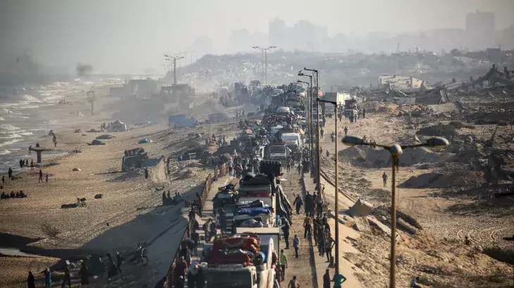 പോകാനിടമില്ലാതെ നിസ്സഹായരായി പതിനായിരങ്ങൾ; ഗസ്സ സിറ്റിയിൽ ആക്രമണം കടുപ്പിച്ച് ഇസ്രായേൽ പോകാനിടമില്ലാതെ നിസ്സഹായരായി പതിനായിരങ്ങൾ; ഗസ്സ സിറ്റിയിൽ ആക്രമണം കടുപ്പിച്ച് ഇസ്രായേൽ