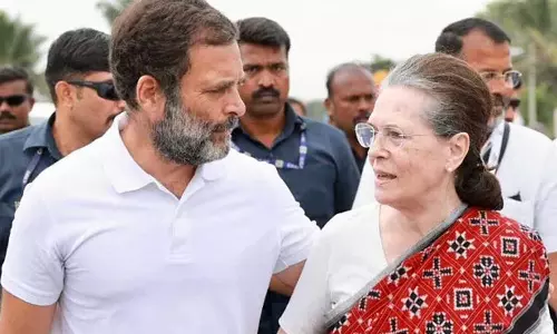 രാഹുൽ ഗാന്ധിയും സോണിയ ഗാന്ധിയും ഇന്ന് വയനാട്ടിലെത്തും; നിയമസഭാ തെരഞ്ഞെടുപ്പ് മുന്നൊരുക്കം ചർച്ചയാകും രാഹുൽ ഗാന്ധിയും സോണിയ ഗാന്ധിയും ഇന്ന് വയനാട്ടിലെത്തും; നിയമസഭാ തെരഞ്ഞെടുപ്പ് മുന്നൊരുക്കം ചർച്ചയാകും