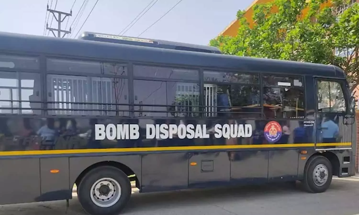 Bomb threats to Delhi schools