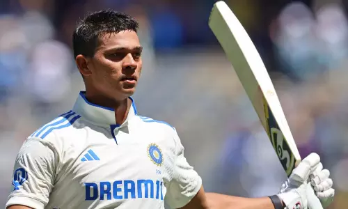 ഒരാൾ മെന്ററും മറ്റയാൾ തമാശക്കാരനും; ഇന്ത്യൻ ഇതിഹാസ താരങ്ങളോടൊപ്പമുള്ള അനുഭവം പങ്കുവെച്ച് യശസ്വി ജയ്സ്വാൾ ഒരാൾ മെന്ററും മറ്റയാൾ തമാശക്കാരനും; ഇന്ത്യൻ ഇതിഹാസ താരങ്ങളോടൊപ്പമുള്ള അനുഭവം പങ്കുവെച്ച് യശസ്വി ജയ്സ്വാൾ