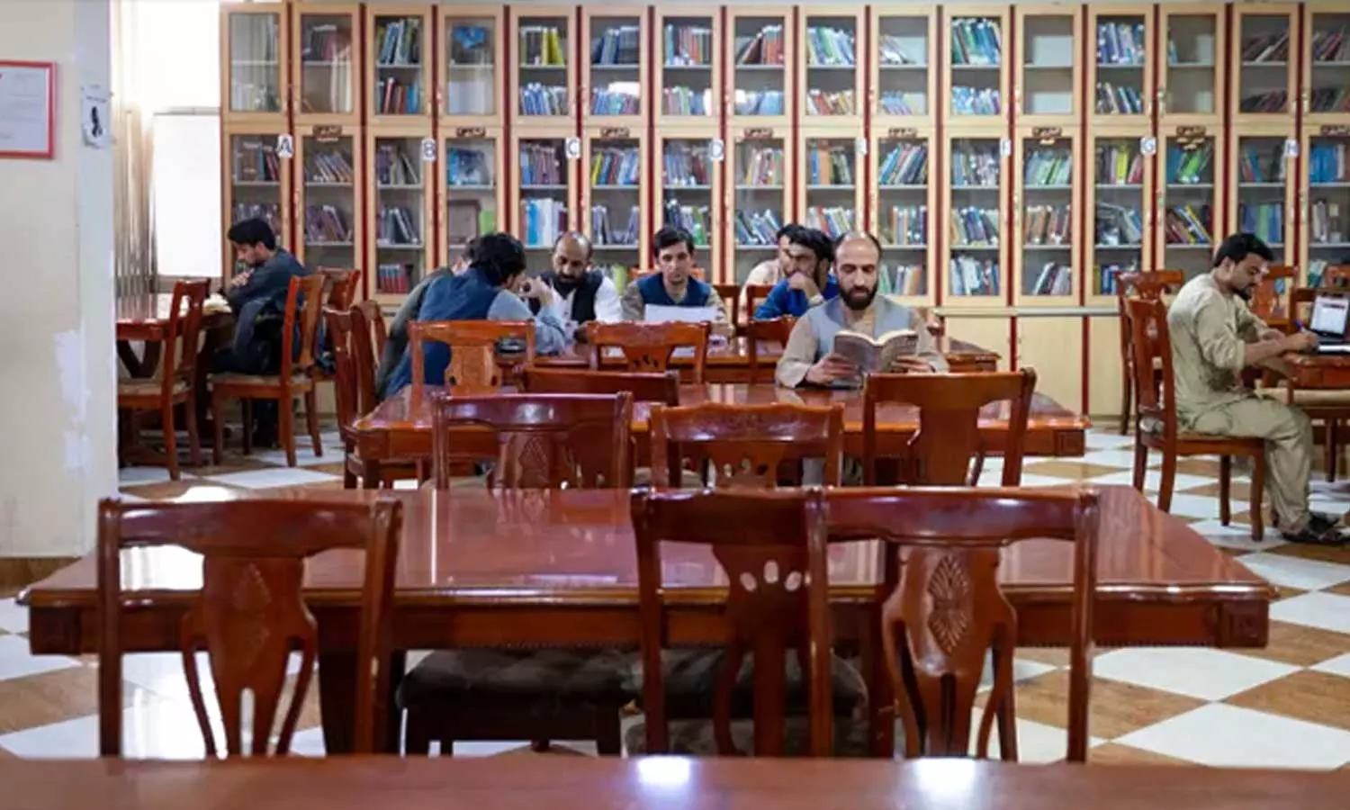 ഡാന്റെ മുതൽ മൗദൂദി വരെയുള്ളവരുടെ പുസ്തകങ്ങൾക്ക് നിരോധനമേർപ്പെടുത്തി അഫ്ഗാനിലെ താലിബാൻ ഭരണകൂടം ഡാന്റെ മുതൽ മൗദൂദി വരെയുള്ളവരുടെ പുസ്തകങ്ങൾക്ക് നിരോധനമേർപ്പെടുത്തി അഫ്ഗാനിലെ താലിബാൻ ഭരണകൂടം