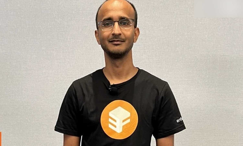 ഇന്ത്യൻ വംശജനായ ടെക്കിയെ നിയമിക്കാൻ പ്രമുഖ കമ്പനി ചെലവഴിച്ചത് 8000 കോടി; അറിയാം റോച്ചൻ ശങ്കറിനെ