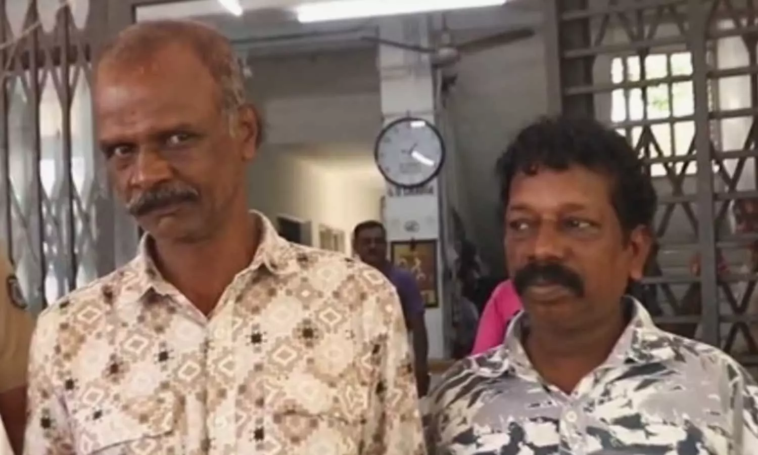 കേരളത്തിൽ ഉടനീളം 160ലധികം കേസുകൾ; കുപ്രസിദ്ധ മോഷ്ടാക്കൾ പിടിയിൽ കേരളത്തിൽ ഉടനീളം 160ലധികം കേസുകൾ; കുപ്രസിദ്ധ മോഷ്ടാക്കൾ പിടിയിൽ