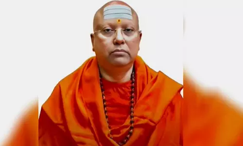 സ്വാമി ചൈതന്യാനന്ദ സരസ്വതിക്കെതിരെ പീഡനപരാതിയുമായി വിദ്യാർഥികൾ; പുറത്താക്കിയെന്ന് ശൃംഗേരി ശാരദാപീഠം