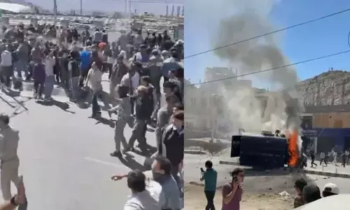 ബിജെപി ഓഫീസിന് തീയിട്ടു, സിആർപിഎഫ് വാഹനം കത്തിച്ചു; ലഡാക്കിൽ സംസ്ഥാന പദവിയും ഗോത്ര പദവിയും ആവശ്യപ്പെട്ട്  വൻ പ്രതിഷേധം