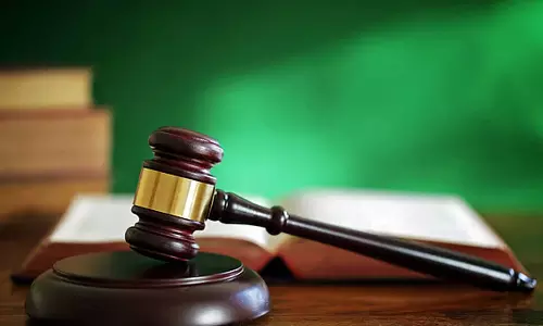 ദുബൈയിൽ വിസാതട്ടിപ്പ്; 161 പ്രതികൾക്ക് 152 മില്യൺ പിഴ