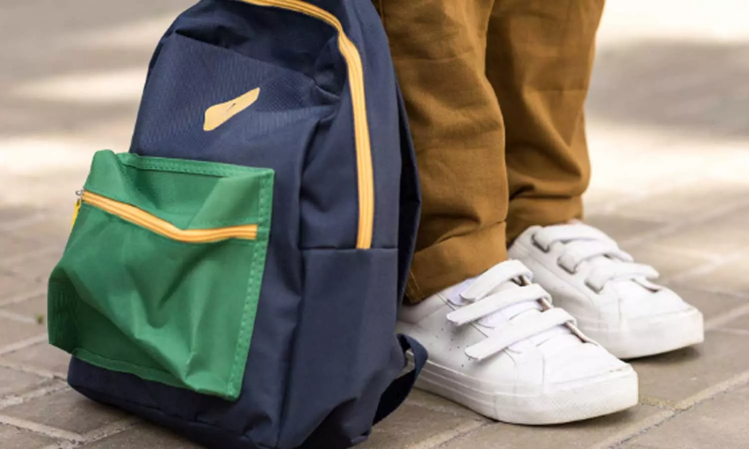 ബാഗില്‍ ഒളിപ്പിച്ചുകൊണ്ടുവന്ന അരിവാളുപയോഗിച്ച് സഹപാഠിയെ വെട്ടിപ്പരിക്കേല്‍പ്പിച്ച് ഒമ്പതാം ക്ലാസ് വിദ്യാർഥി