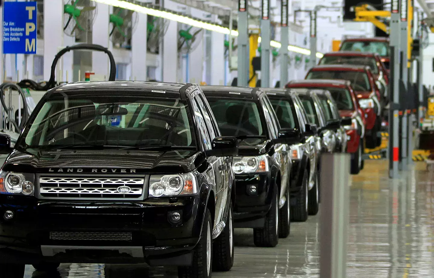 സൈബർ ആക്രമണം; ജാഗ്വാർ ലാൻഡ് റോവർ പ്ലാന്‍റുകളുടെ അടച്ചുപൂട്ടൽ നീട്ടി