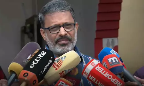 പരാതി നൽകുന്നത് ഷാഫി വീഴണമെന്ന് ആഗ്രഹിക്കുന്നവർ, അനാവശ്യമായി കോലിട്ടിളക്കിയാൽ പ്രത്യാഘാതം അനുഭവിക്കും: ഇ.എൻ സുരേഷ് ബാബു