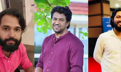 മെക്സിക്കൻ അപാരത യഥാര്ഥ സംഭവം; ടോം ഇമ്മട്ടി പറഞ്ഞതല്ല, രൂപേഷ് പീതാംബരൻ പറഞ്ഞതാണ് ശരിയെന്ന് ജിനോ ജോൺ മെക്സിക്കൻ അപാരത യഥാര്ഥ സംഭവം; ടോം ഇമ്മട്ടി പറഞ്ഞതല്ല, രൂപേഷ് പീതാംബരൻ പറഞ്ഞതാണ് ശരിയെന്ന് ജിനോ ജോൺ