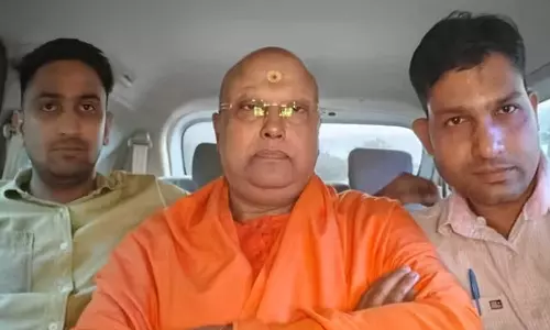 വിദ്യാർഥികളെ പീഡിപ്പിച്ചെന്ന പരാതി: ആൾ ദൈവം ചൈതന്യാനന്ദ സരസ്വതി അറസ്റ്റിൽ