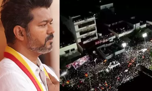 വിജയ് എത്തിയത് പറഞ്ഞതിലും ആറ് മണിക്കൂര്‍ വൈകി,50,000 പേർക്ക്  500ഓളം പൊലീസുകാര്‍; കരൂര്‍ ദുരന്തമുണ്ടായതിങ്ങനെ..