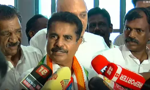 എൻഎസ്എസുമായി അകൽച്ചയില്ല, സുകുമാരൻ നായരെ നേരിൽ കാണും; അടൂർ പ്രകാശ്