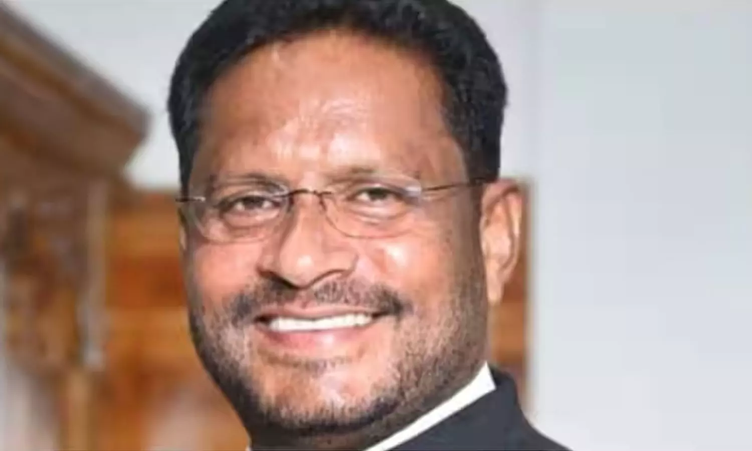 വ്യാജ തിരിച്ചറിയൽ കാർഡ് ഉപയോഗിച്ചെന്ന് ആരോപണം; ജാർഖണ്ഡ് എംഎൽഎയ്ക്കെതിരെ അന്വേഷണം വ്യാജ തിരിച്ചറിയൽ കാർഡ് ഉപയോഗിച്ചെന്ന് ആരോപണം; ജാർഖണ്ഡ് എംഎൽഎയ്ക്കെതിരെ അന്വേഷണം