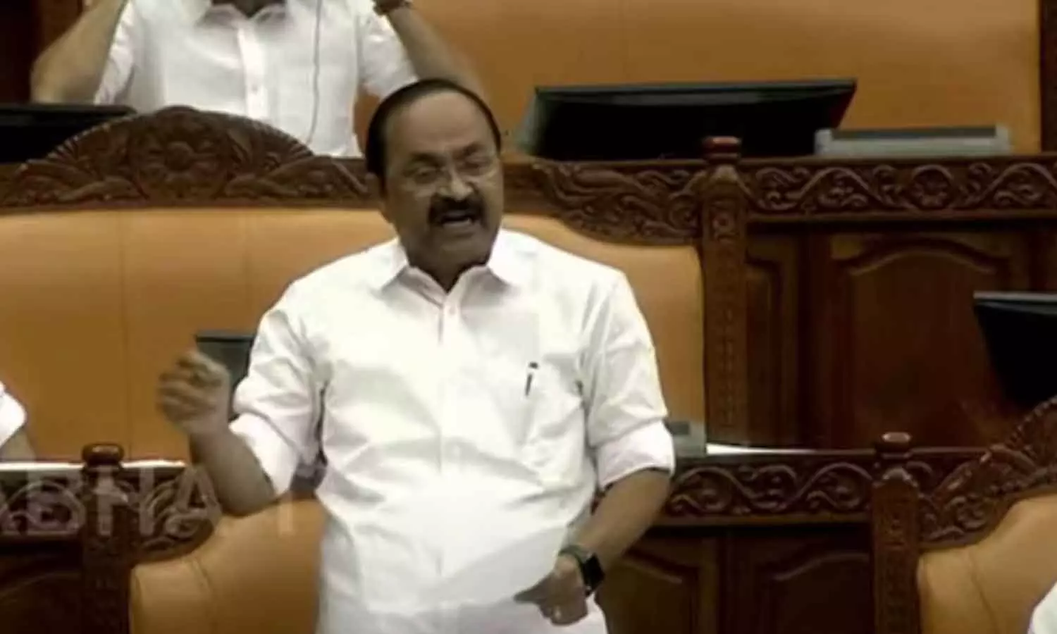 സാമ്പത്തിക പ്രതിസന്ധി ചർച്ചയില്‍ മന്ത്രിയുടെ മറുപടി ആയുധമാക്കി പ്രതിപക്ഷ നേതാവ്