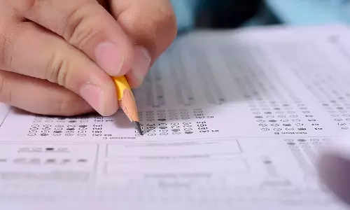 കണ്ണൂരില്‍ പിഎസ്‍സി പരീക്ഷയില്‍ ഹൈടെക് കോപ്പിയടി; ഒരാള്‍ കൂടി പിടിയില്‍, മുന്‍പും കോപ്പിയടിച്ചെന്ന് റിപ്പോര്‍ട്ട്