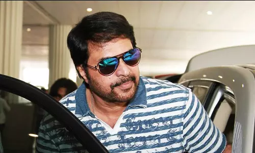 ഏഴ് മാസത്തെ ഇടവേളക്ക് ശേഷം മമ്മൂട്ടി വീണ്ടും കാമറക്ക് മുന്നിലേക്ക് ഏഴ് മാസത്തെ ഇടവേളക്ക് ശേഷം മമ്മൂട്ടി വീണ്ടും കാമറക്ക് മുന്നിലേക്ക്