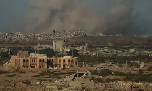 ഗസ്സയിൽ തുടരുന്നവരെ തീവ്രവാദികളായി കണക്കാക്കും: മുന്നറിയിപ്പുമായി ഇസ്രായേൽ പ്രതിരോധ മന്ത്രി