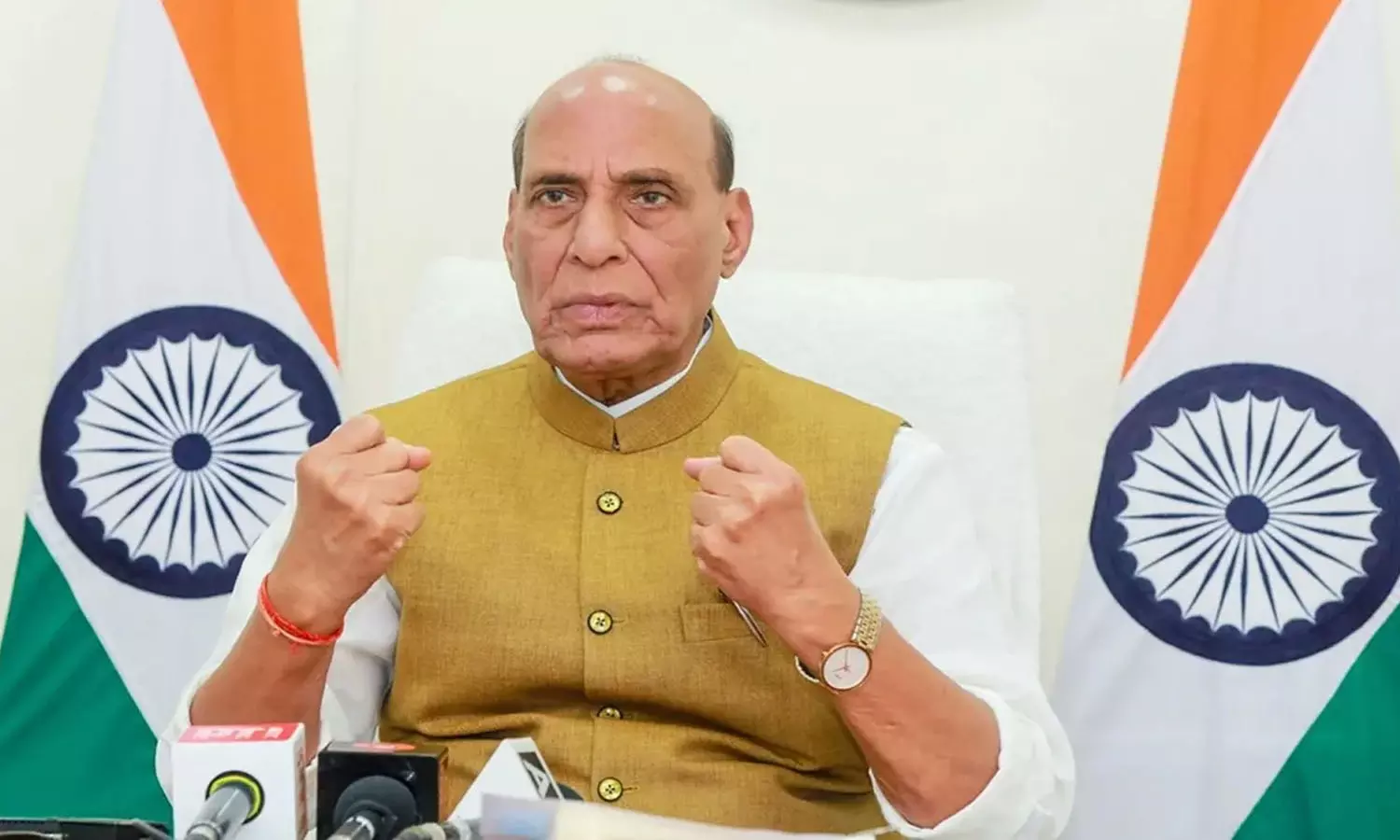 സർ ക്രീക്കിൽ സൈന്യത്തെ വിന്യസിക്കുന്നു; പാകിസ്താന് താക്കീതുമായി പ്രതിരോധമന്ത്രി രാജ്നാഥ് സിംഗ്