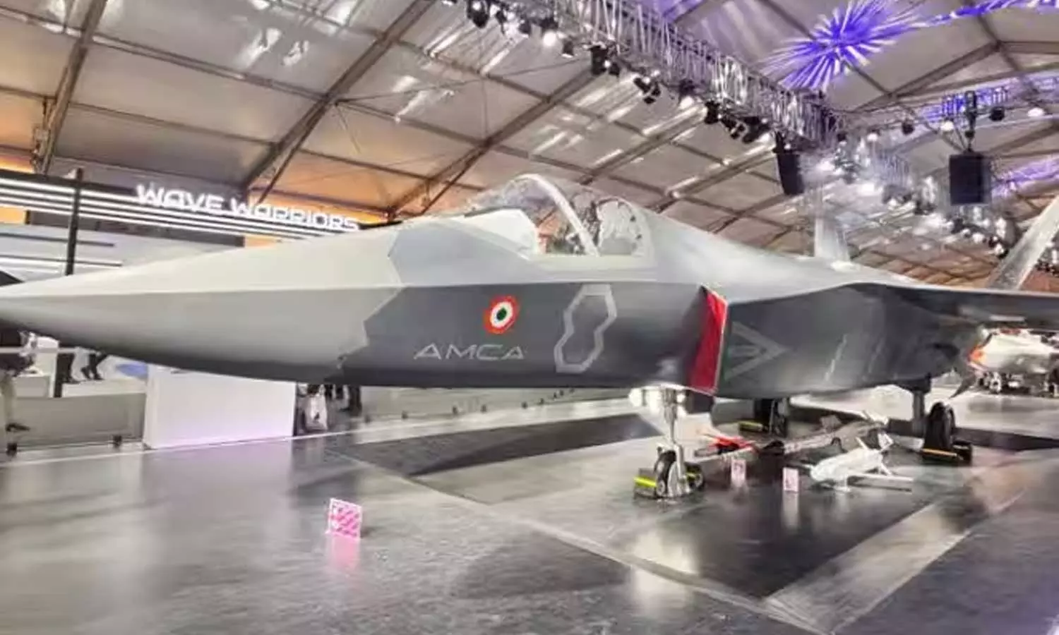 15,000 കോടി രൂപ: ഇന്ത്യയുടെ ആദ്യത്തെ സ്റ്റെല്‍ത്ത് ഫൈറ്റര്‍ ജെറ്റ് ആര് നിര്‍മ്മിക്കും?; മത്സരത്തിനൊരുങ്ങി അഞ്ച് വമ്പന്‍ കമ്പനികള്‍