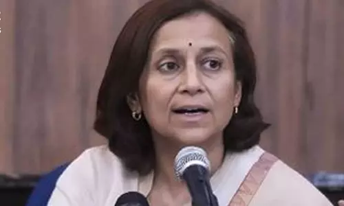 രാഷ്ട്രപതിക്ക് അയച്ച കത്തിൽ ശുഭപ്രതീക്ഷ; സോനം വാങ്ചുക്കിനെ മോചിപ്പിക്കുവാനുള്ള ശ്രമങ്ങൾ ഊർജിതമാക്കി ഭാര്യ ഗീതാഞ്ജലി ആങ്മോ രാഷ്ട്രപതിക്ക് അയച്ച കത്തിൽ ശുഭപ്രതീക്ഷ; സോനം വാങ്ചുക്കിനെ മോചിപ്പിക്കുവാനുള്ള ശ്രമങ്ങൾ ഊർജിതമാക്കി ഭാര്യ ഗീതാഞ്ജലി ആങ്മോ