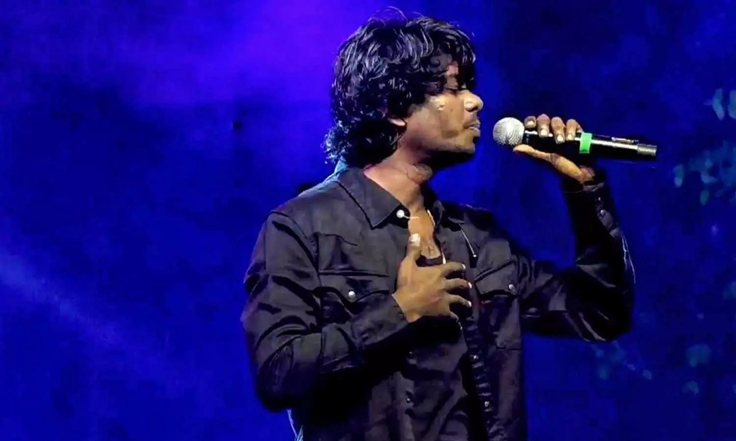 റാപ്പർ വേടന്റെ ഗാനം സിലബസിൽ ഉൾപ്പെടുത്തും; കാലിക്കറ്റ് സർവകലാശാല വി സിക്ക് റിപ്പോർട്ട് കൈമാറി റാപ്പർ വേടന്റെ ഗാനം സിലബസിൽ ഉൾപ്പെടുത്തും; കാലിക്കറ്റ് സർവകലാശാല വി സിക്ക് റിപ്പോർട്ട് കൈമാറി