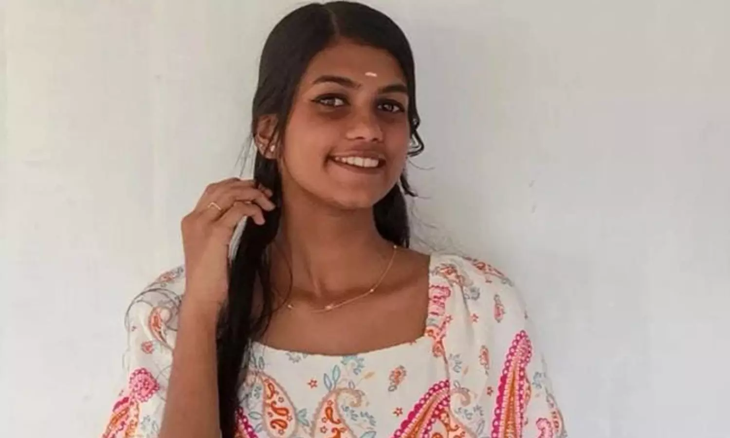 തൃശൂരിൽ കാറിടിച്ച് പരിക്കേറ്റ് ചികിത്സയിലായിരുന്ന 17കാരി മരിച്ചു