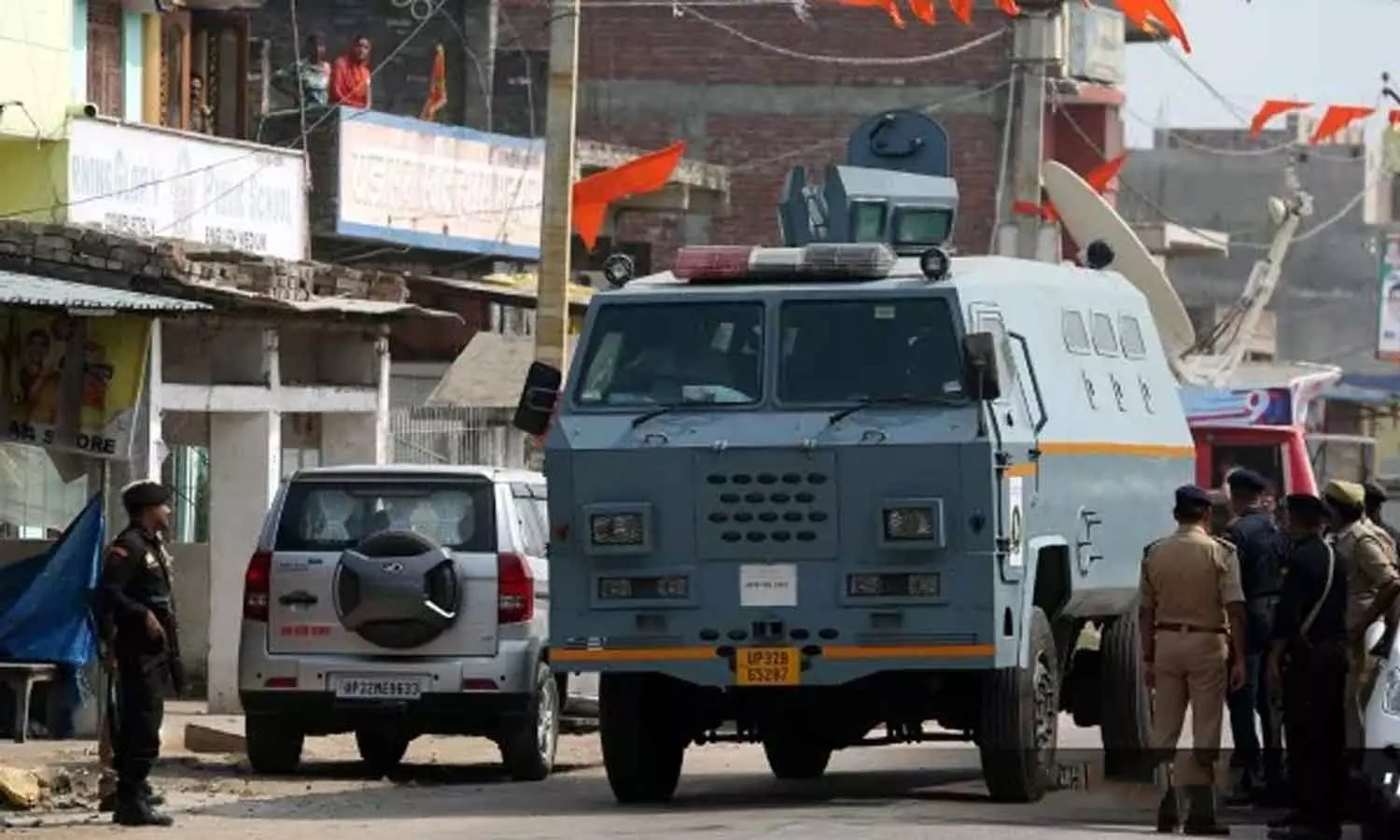 ബഹ്റായ്ച്ച് വർഗീയ സംഘർഷം: എട്ട് പ്രതികൾക്കെതിരെ കൂടി എൻഎസ്എ ചുമത്താൻ ശിപാർശ ബഹ്റായ്ച്ച് വർഗീയ സംഘർഷം: എട്ട് പ്രതികൾക്കെതിരെ കൂടി എൻഎസ്എ ചുമത്താൻ ശിപാർശ