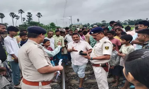 ബിഹാറിൽ വന്ദേഭാരത് ഇടിച്ച് മൂന്ന് മരണം; രണ്ട് പേർക്ക് പരിക്ക്