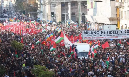 ഗസ്സ ഫ്‌ളോട്ടിലക്ക് ഐക്യദാർഢ്യം പ്രഖ്യപിച്ചുള്ള പൊതുപണിമുടക്കിൽ സ്തംഭിച്ച് ഇറ്റലി