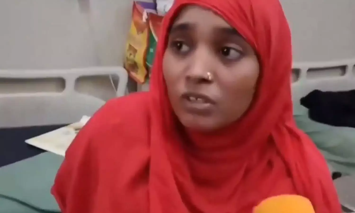 UP Lady doctor refuses treatement to pregnant woman over religion