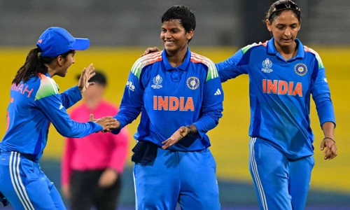 Womens World Cup: India advances by defeating Pakistan Womens World Cup: India advances by defeating Pakistan