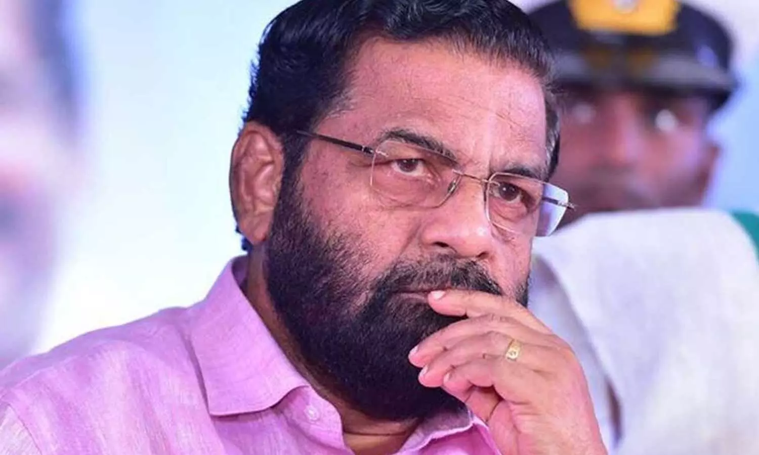 ശബരിമലയിലെ സ്വർണക്കൊള്ള: സഭയിൽ ഒന്നും മിണ്ടാതെ ദേവസ്വം മുൻ മന്ത്രി കടകംപള്ളി സുരേന്ദ്രൻ ശബരിമലയിലെ സ്വർണക്കൊള്ള: സഭയിൽ ഒന്നും മിണ്ടാതെ ദേവസ്വം മുൻ മന്ത്രി കടകംപള്ളി സുരേന്ദ്രൻ