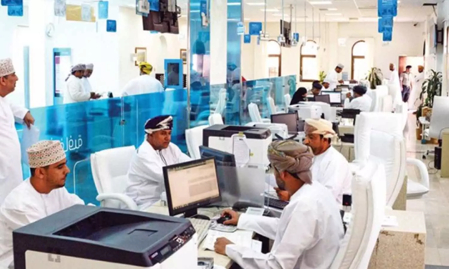 സ്വദേശിവത്കരണം ഊർജിതമാക്കി ഒമാൻ; വിദേശ സ്ഥാപനങ്ങൾ ഒരു ഒമാനി പൗരനെ നിർബന്ധമായും നിയമിക്കണം സ്വദേശിവത്കരണം ഊർജിതമാക്കി ഒമാൻ; വിദേശ സ്ഥാപനങ്ങൾ ഒരു ഒമാനി പൗരനെ നിർബന്ധമായും നിയമിക്കണം