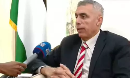 ഗസ്സയിലേത്  തികഞ്ഞ വംശഹത്യ, സമാധാന ശ്രമം തുടരുമ്പോഴും യുദ്ധം തുടരുമെന്ന് ഇസ്രായേൽ പ്രഖ്യാപിക്കുന്നു; ഫലസ്തീൻ അംബാസിഡർ