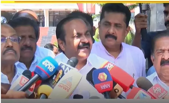 സ്വർണം മോഷ്ടിച്ച് വിറ്റത് ഏത് കോടീശ്വരനാണെന്ന്  കടകംപള്ളിക്കറിയാം; വി.ഡി സതീശൻ