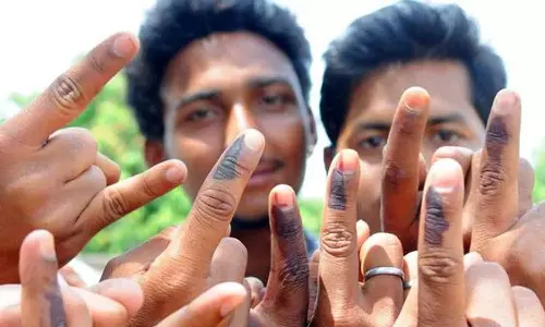 ബിഹാർ ഫലം; നിർണായകമാവുക യുവ വോട്ടർമാർ