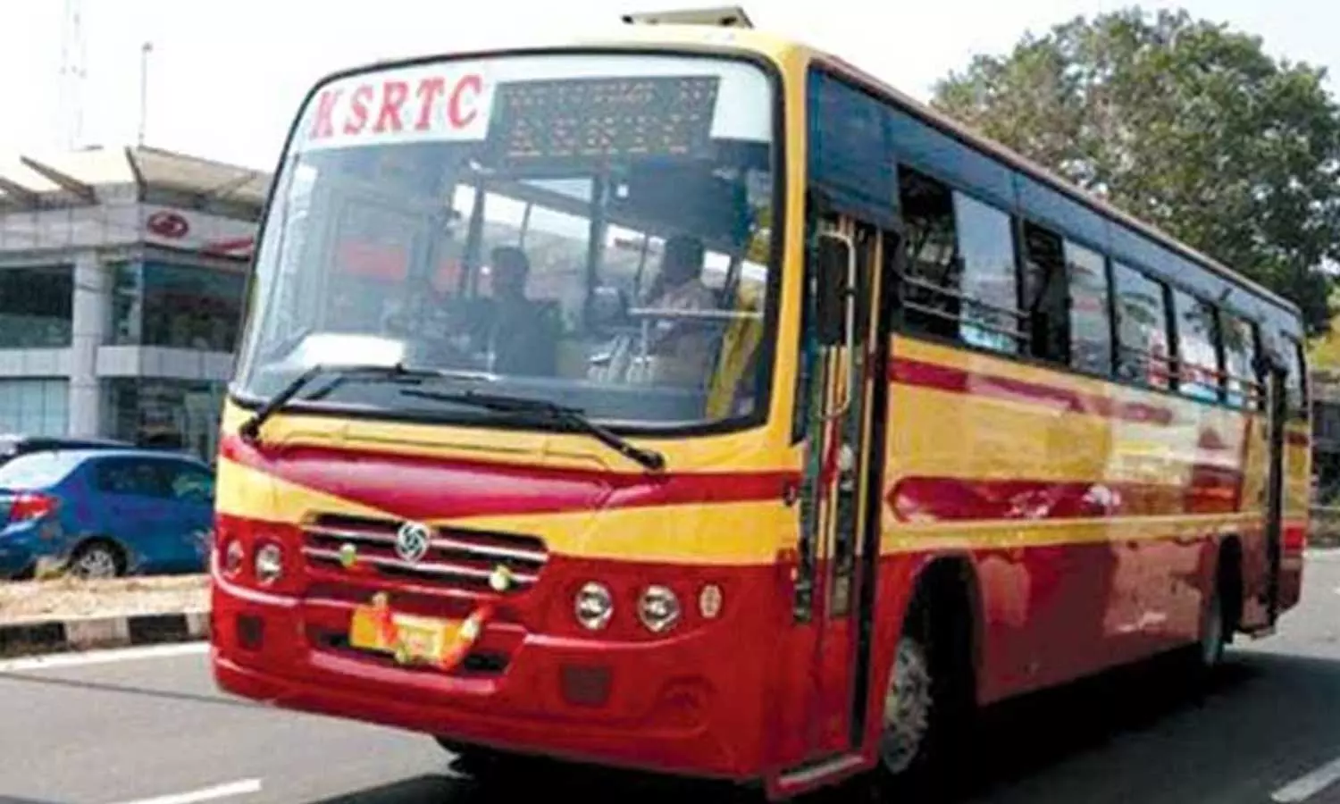 ബസിൽ വിദ്യാർത്ഥിനിക്ക് നേരെ അതിക്രമം; കെഎസ്ആ‍ർടിസി കണ്ടക്ടറെ പൊലീസ് അറസ്റ്റ് ചെയ്തു